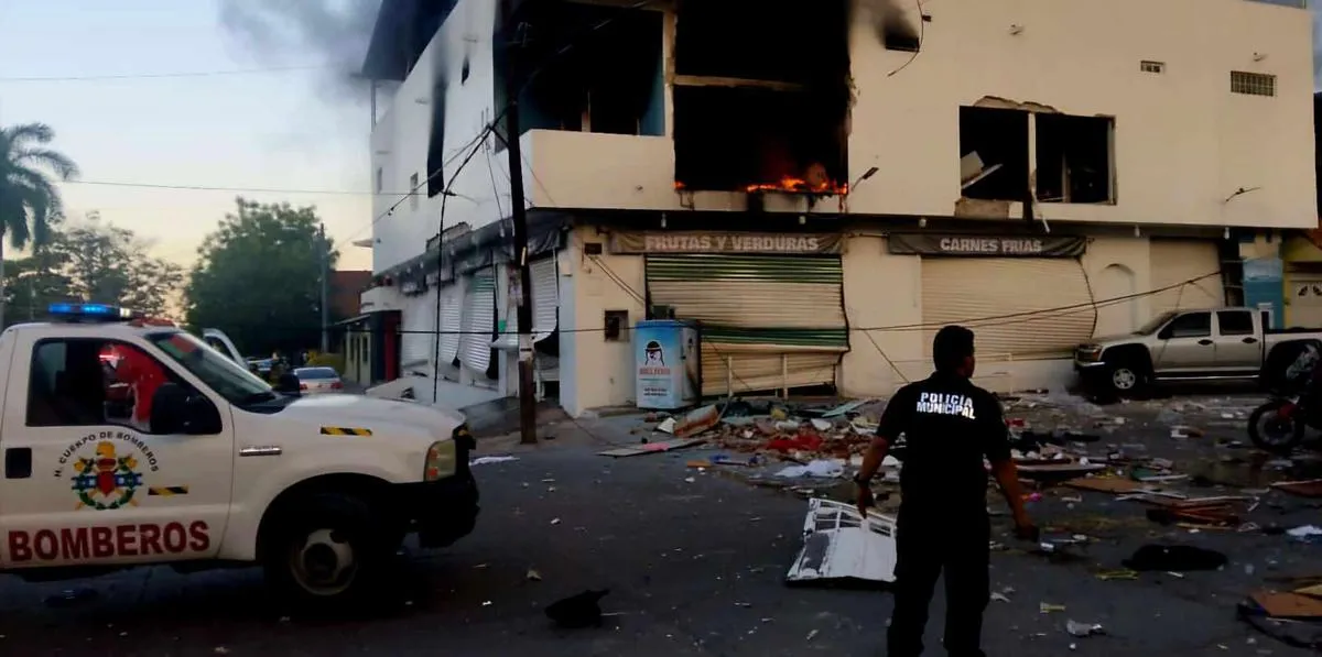 Muere segunda víctima de explosión en tienda de Apatzingán