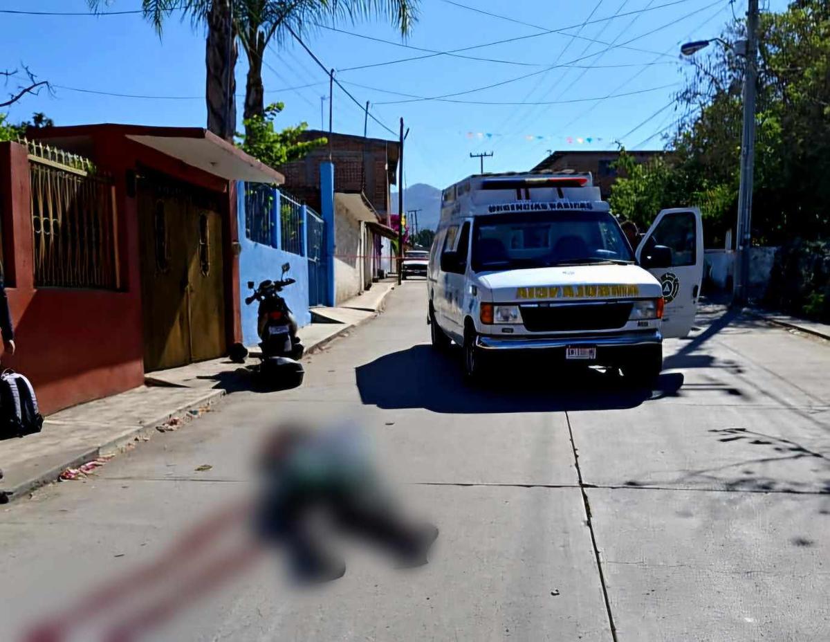 Mujer motociclista pierde la vida en accidente