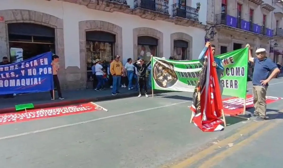 Otra vez! Miércoles de caos vial en Morelia por distintas manifestaciones