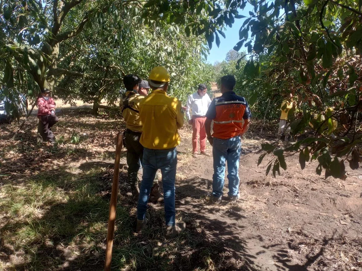 PC Estatal investiga fenómeno termal en Uruapan