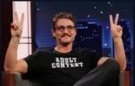 Pedro Pascal critica a J.K. Rowling por comentarios transfóbicos