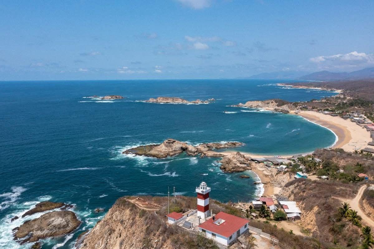Playas de Michoacán en el “top 10” de recomendaciones de Cofepris para disfrutar esta Semana Santa