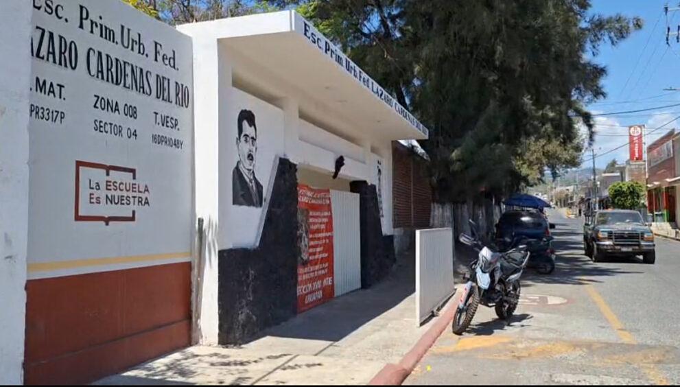 Refuerzan seguridad en primaria de Uruapan tras denuncias de extorsión y suspensión de clases