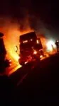 Se incendia camión de carga en la autopista Siglo XXI