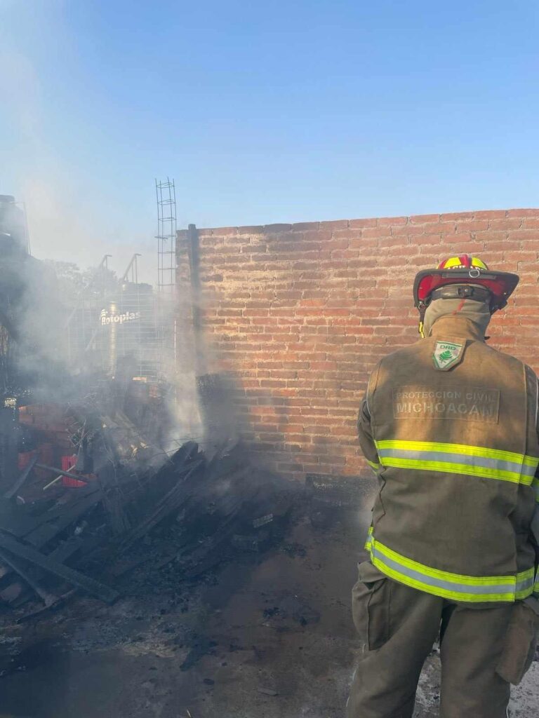Se registran 2 incendios en diferentes domicilios de Morelia-3