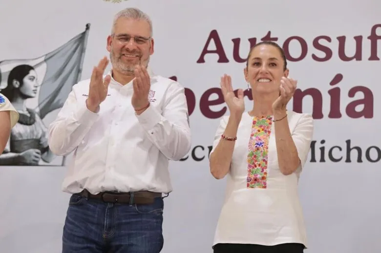 Sheinbaum logrará buen acuerdo para evitar aranceles al jitomate: Bedolla