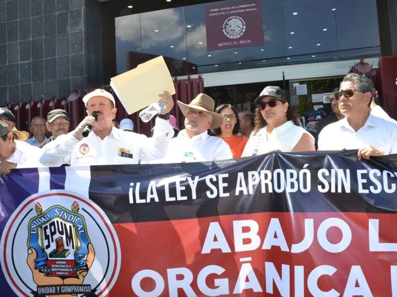 Solo uno de los casi 3 mil amparos presentados por SUEUM y SPUM ha sido notificado
