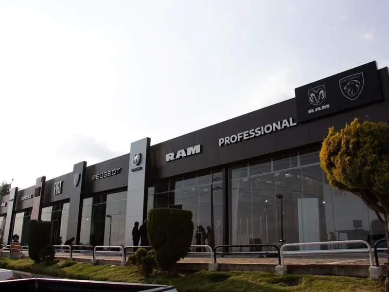 Stellantis detiene producción en México y Canadá