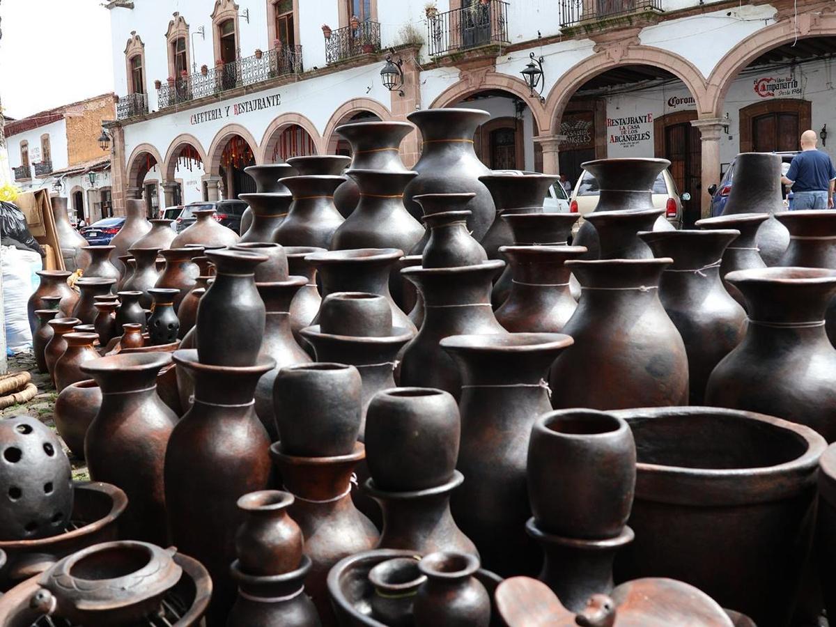 Tianguis artesanal Pátzcuaro para visitar en semana santa