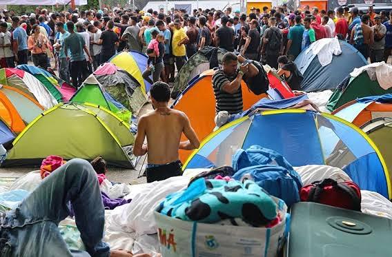 Venezolanos varados en Chiapas exigen vuelos humanitarios para su regreso