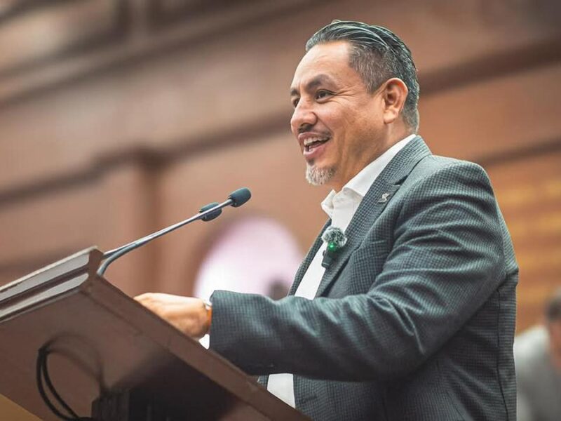 Víctor Manríquez propuso reforma para combatir la crisis del agua en Michoacán