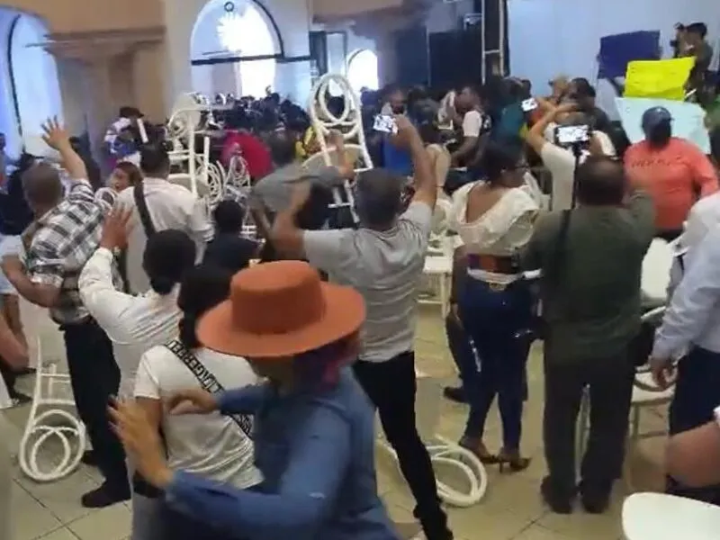 Violencia en Apatzingán tras llegada de Morón