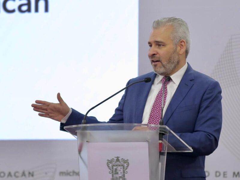 A propuesta de Bedolla, Conago se pronuncia contra impuestos ilegales a remesas en EUA