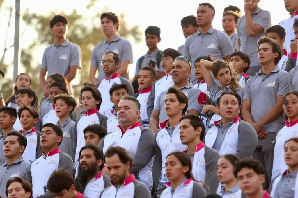 Abandera Bedolla a deportistas michoacanos rumbo a Olimpiada Nacional 2025-1
