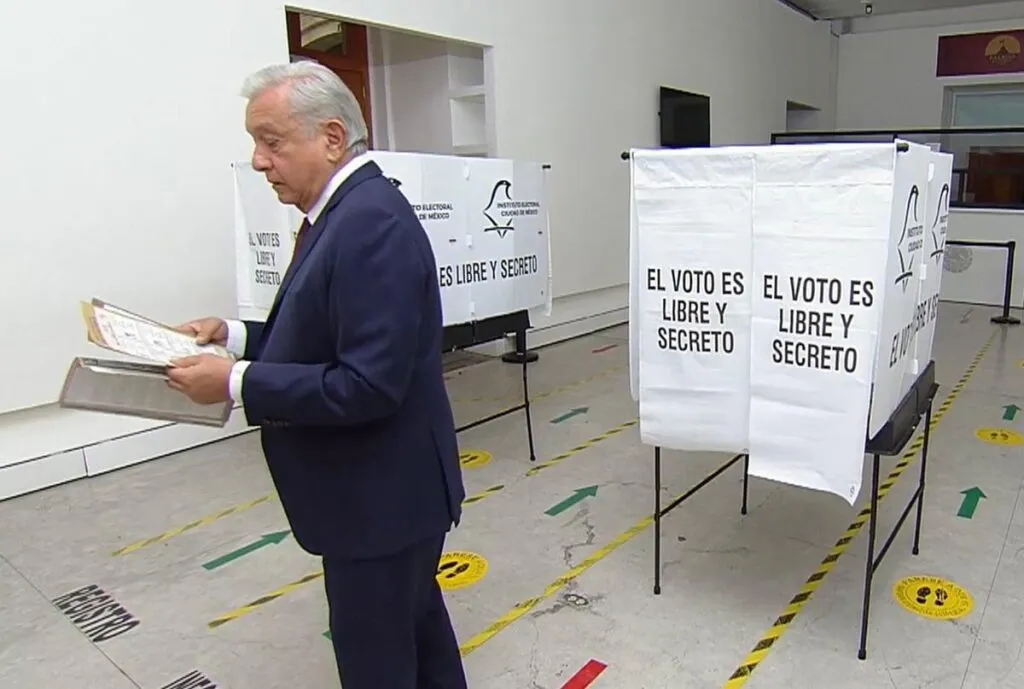 AMLO probablemente vaya a votar a Palenque-1