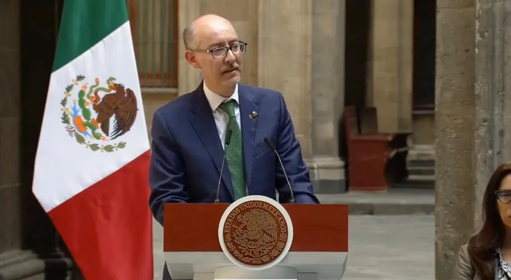 Ante polémica por renovación de Rectoría, renuncia rector de la UAEMex