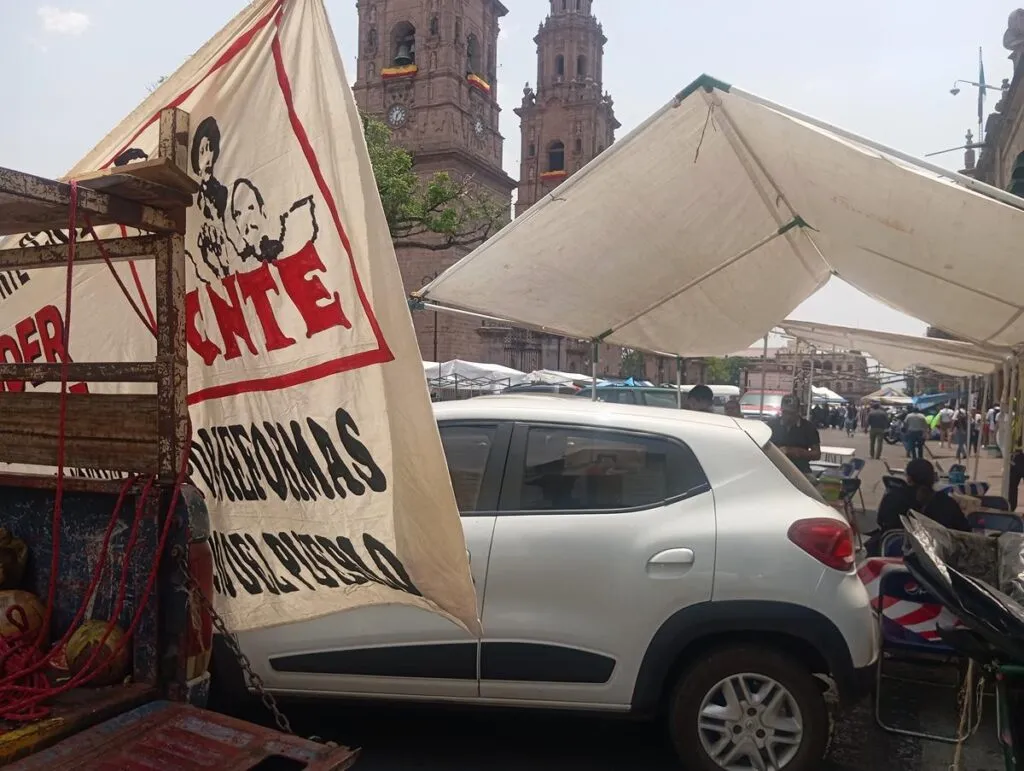 Anuncian sindicatos de Michoacán megabloqueo en Morelia este miércoles
