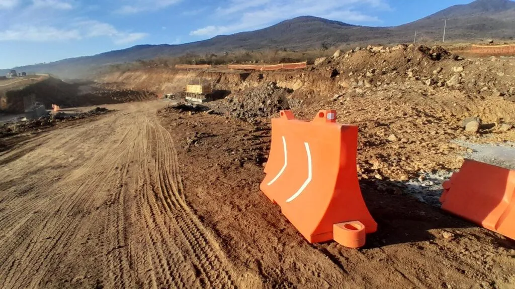 Asegura Barragán que funcionarios están adquiriendo predios cercanos al segundo anillo periférico