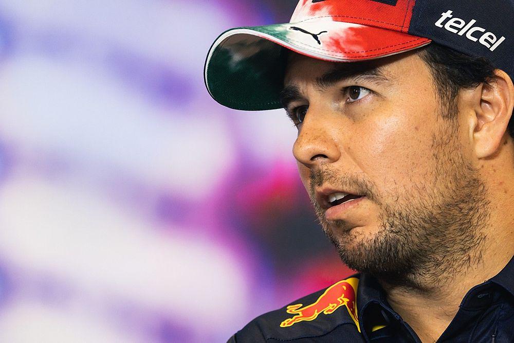 Asegura medio alemán que Checo Pérez ya firmó con Cadillac su regreso a la F1