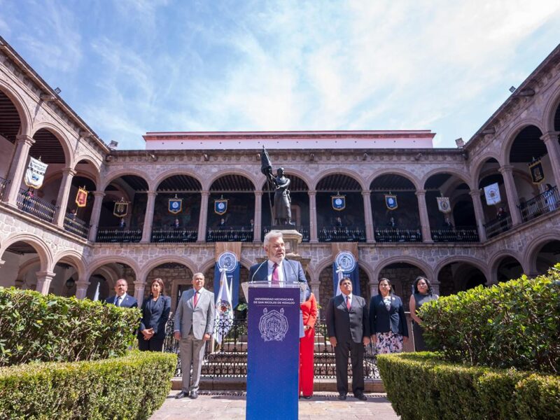 Bedolla convoca a mantener ideario de libertad y justicia social de Miguel Hidalgo