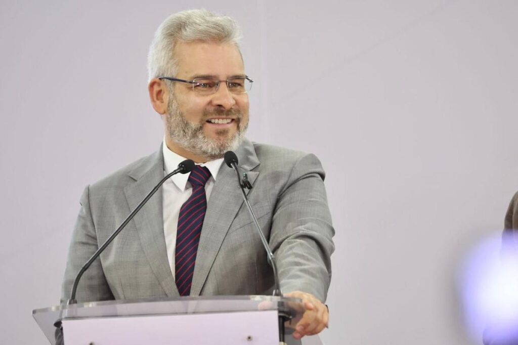 Bedolla impulsará iniciativa para penalizar narcocorridos en eventos públicos en Michoacán
