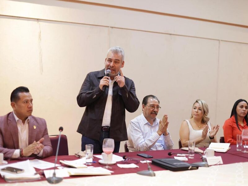 Bedolla y autoridades del PT refrendan compromiso en beneficio de Michoacán