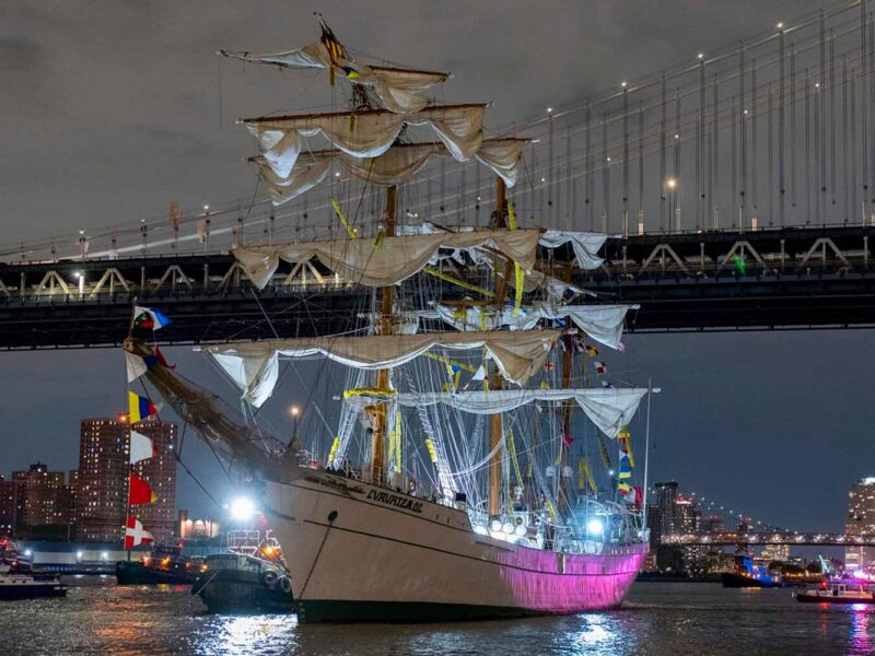 Buque Cuauhtémoc no recibía asistencia de remolcador pese a malas condiciones marítimas