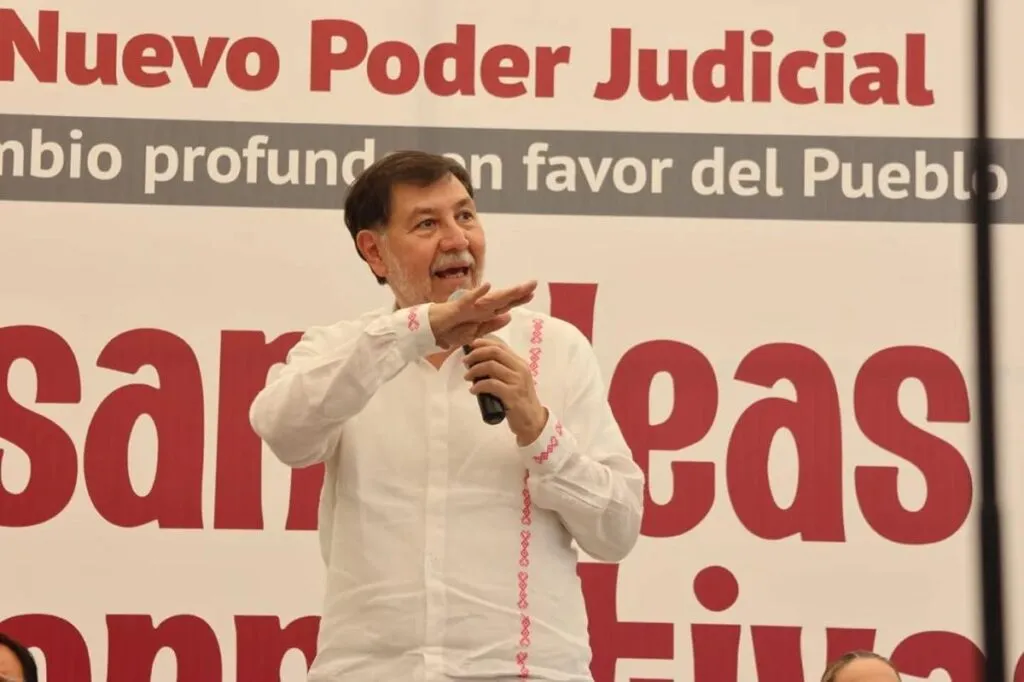 "Carroñeros", les dice Noroña a quienes lucran con tragedia del buque Cuauhtémoc