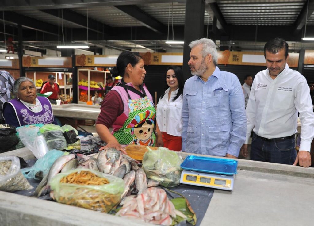 Comerciantes agradecen por nuevo mercado de Pátzcuaro