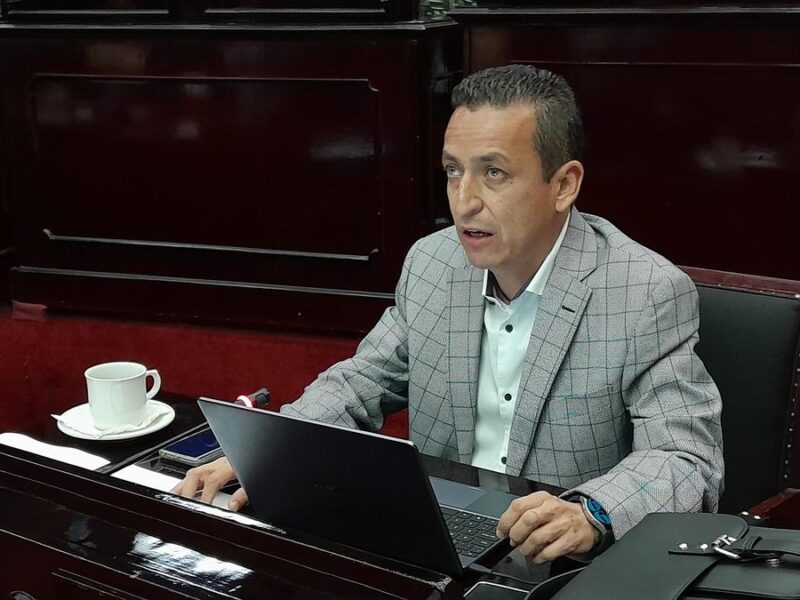 Condenan diputados locales intención en Estados Unidos de gravar remesas