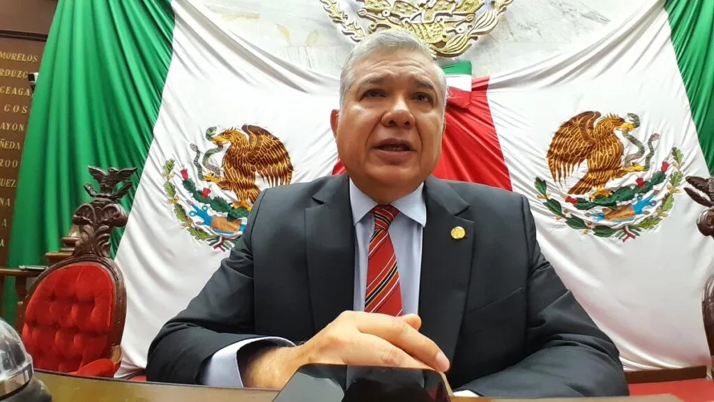 Congreso de Michoacán llama a la reflexión en EUA sobre gravar remesas