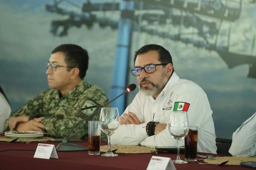 Continúan Bedolla y sector social-productivo de Uruapan coordinación para el desarrollo-3
