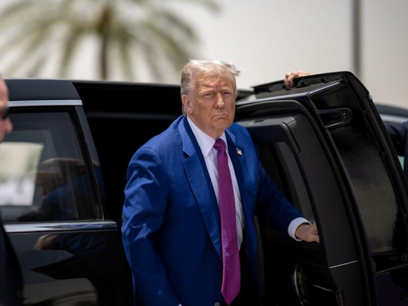 Corte de Apelaciones restablece los aranceles de Trump menos de 24 horas después del bloqueo