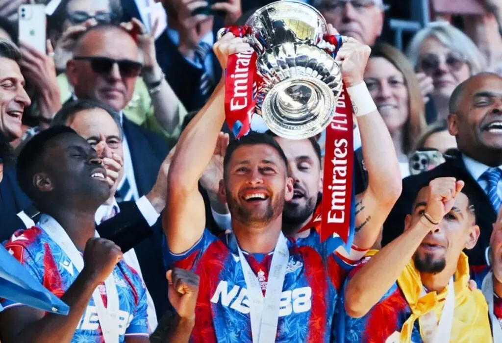 Crystal Palace conquista la FA Cup, el primer título de su historia-1