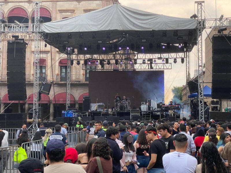 Desbordan Ska, cumbia y alegría en Madero, en concierto por el 484 aniversario de Morelia