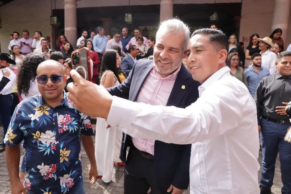 En unidad y coordinación continuará el desarrollo en los municipios: Bedolla-1