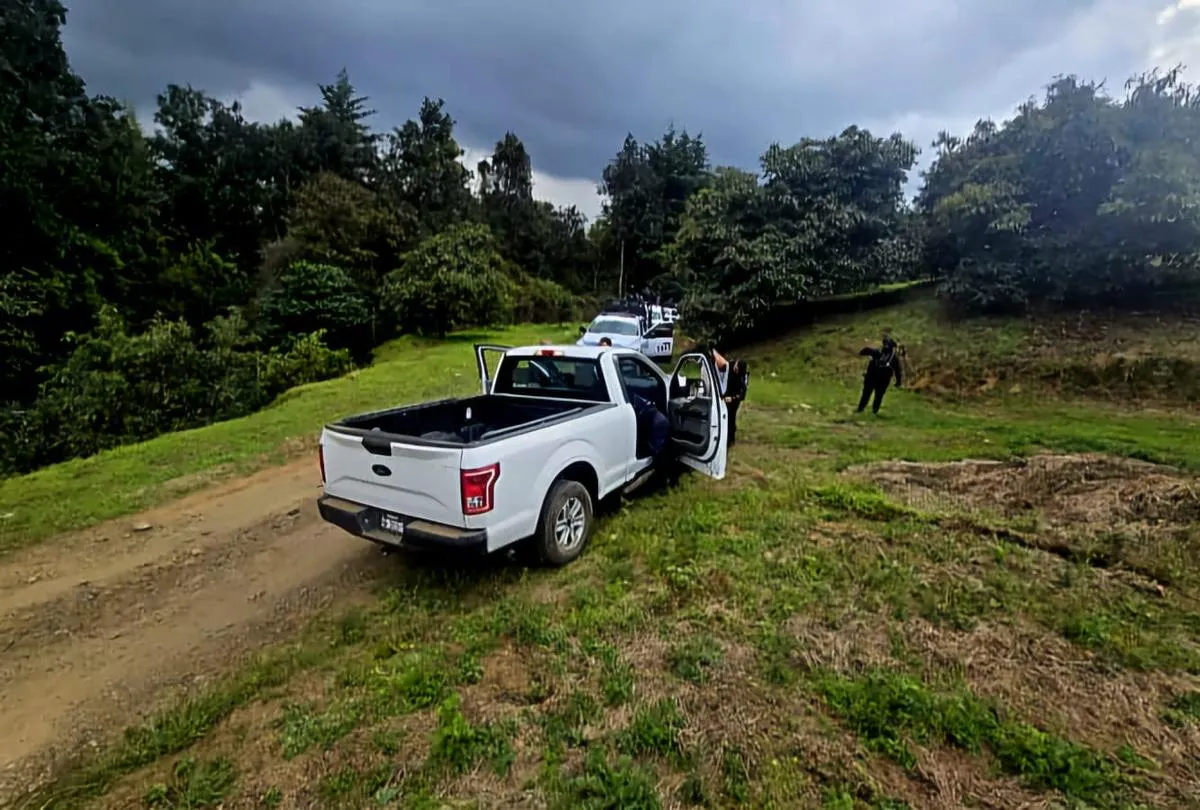 Encuentran otros dos ejecutados en acantilado