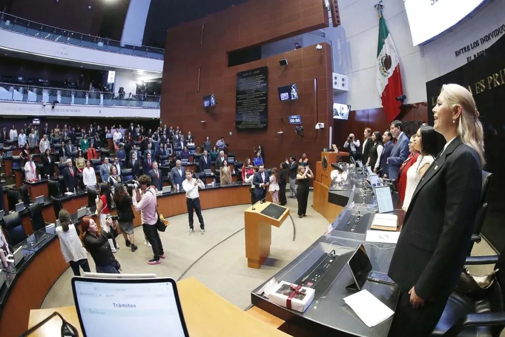 Exigen en el Senado transparencia sobre la revocación de visas de la gobernadora Marina del Pilar y su esposo