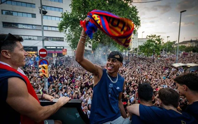 FC Barcelona blinda a su joya: Lamine Yamal renovación hasta el 2031