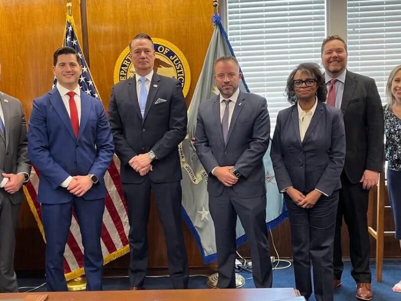 Fiscalía de EU presenta acusación formal de narcoterrorismo contra líderes del Cártel de Sinaloa