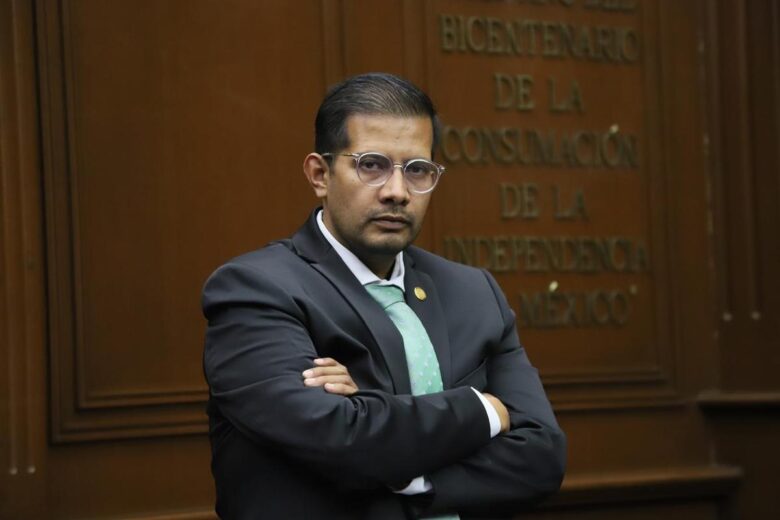 Frente a violencia, Gobierno del Estado y ayuntamiento de Uruapan se deben unirse