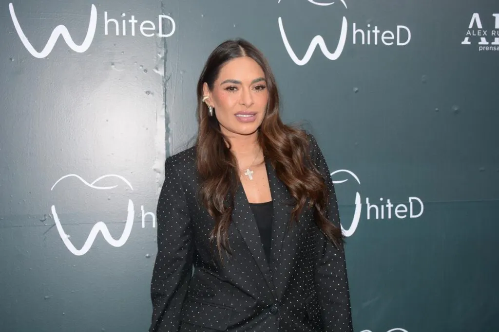 Galilea Montijo registra su nombre ante la IA y enfrenta controversia con Sofía Niño de Rivera