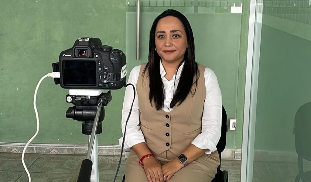 Gobierno defiende alza al transporte; amparo no frena tarifa de 11 pesos