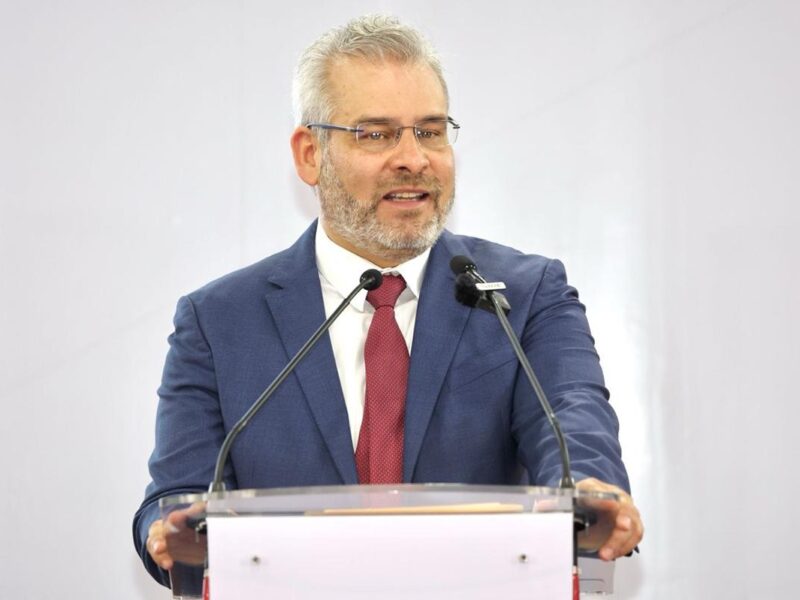 “Grillesco” tema de retiro de visas a gobernadores por supuestos nexos con el narco: Bedolla