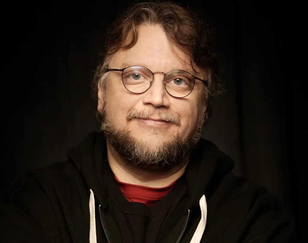 Guillermo del Toro: emoción es el nuevo punk