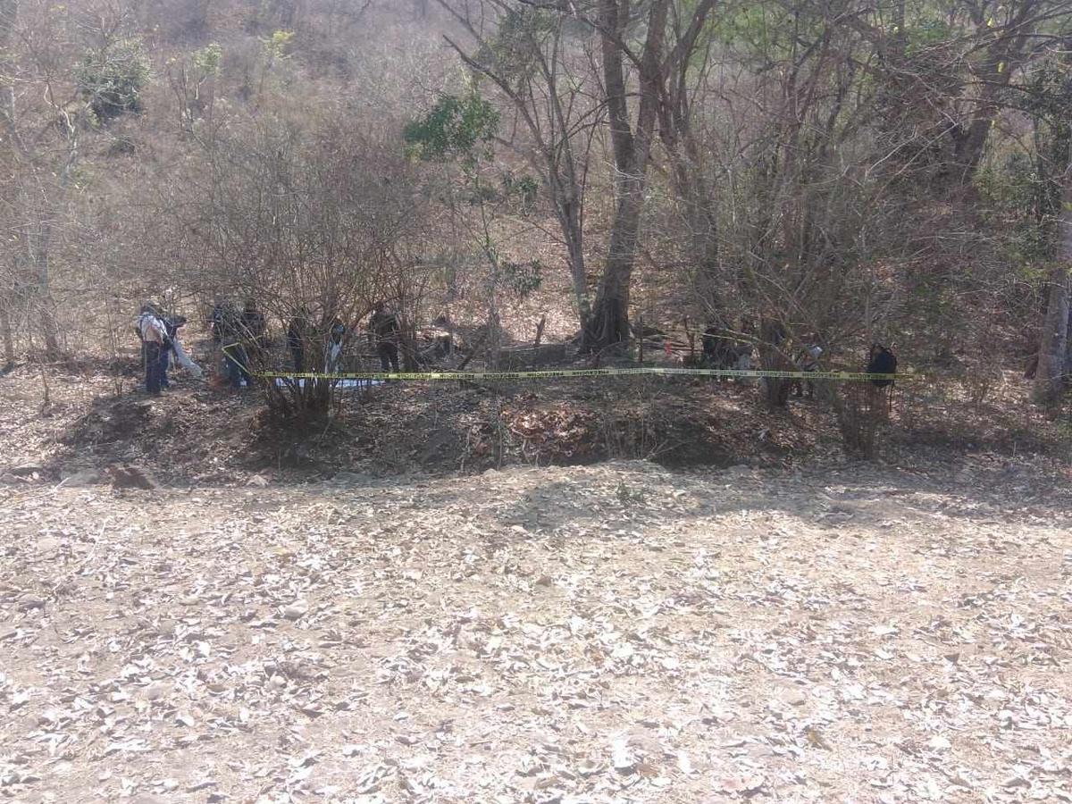 Hallan fosa clandestina en El Coire con 3 osamentas