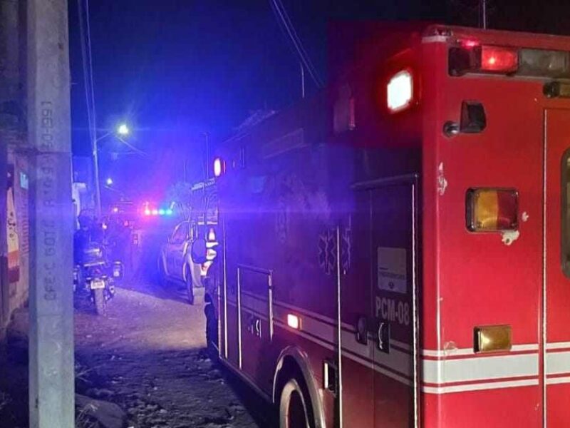 Hombre es víctima de ataque armado en colonia La Peña en Uruapan