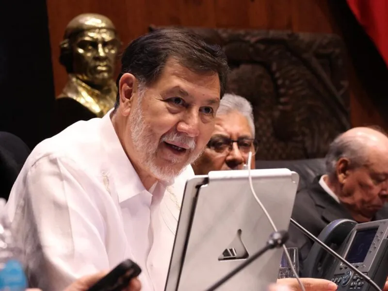 Hoy se enviará solicitud para diálogo con el Congreso de Estados Unidos sobre impuesto a remesas: Noroña