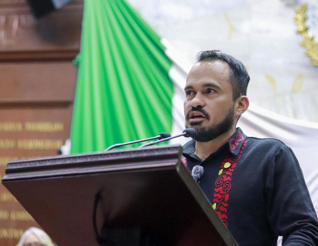 Hugo Rangel presenta iniciativa para frenar abusos en tránsito