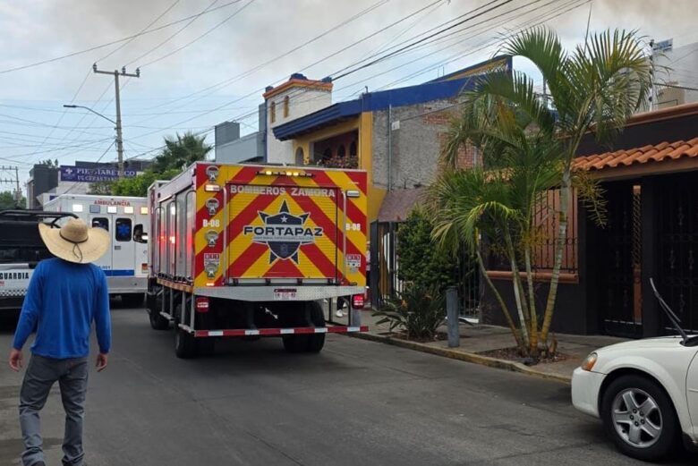 incendio en vivienda Zamora deja solo pérdidas materiales